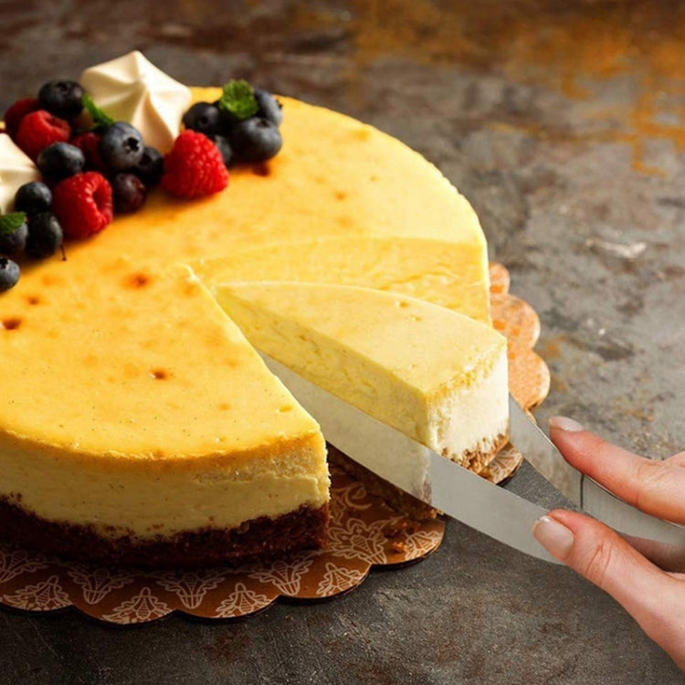 Stainless Steel Integrated Cake-cutting Leaf-shaped Cutter Equalizer by bashfashion